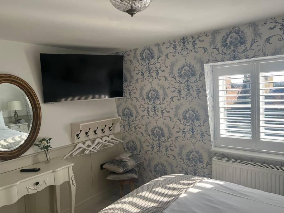 Appartamento Once Upon A Tide Herne Bay Esterno foto