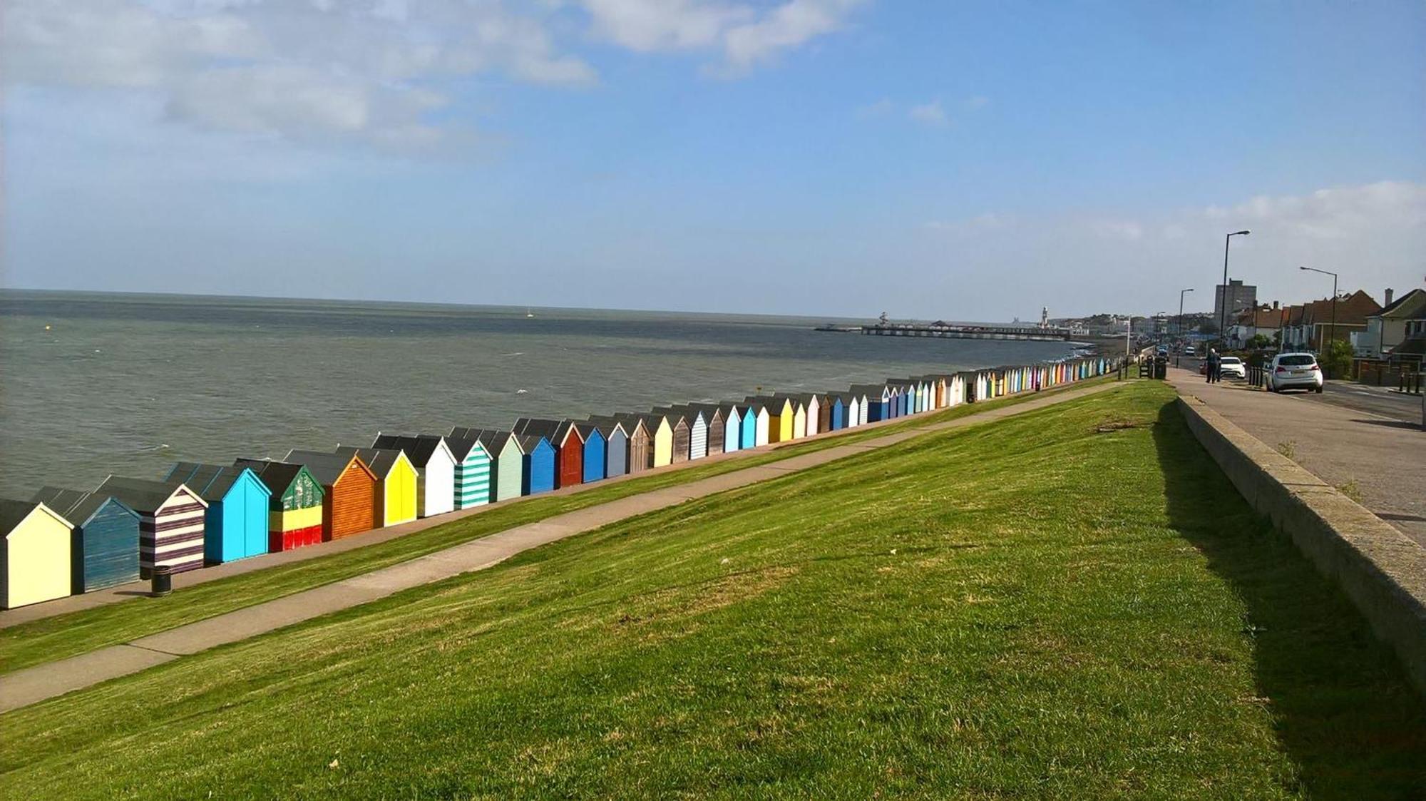 Appartamento Once Upon A Tide Herne Bay Esterno foto